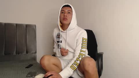 Owen online show from February 4, 5:10 am