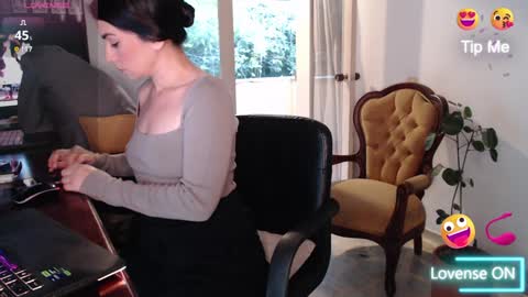 Snapshot of alex_and_theprof chatting on January 21, 11:56 am ALEX online show from January 21, 11:56 am