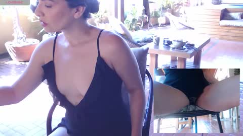 Snapshot of alex_and_theprof chatting on November 17, 3:07 pm ALEX online show from November 17, 3:07 pm