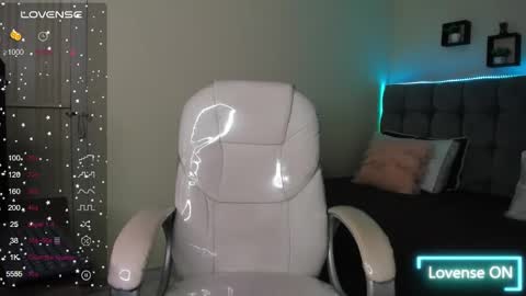 alex online show from February 4, 12:11 pm