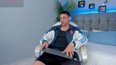 alex online show from March 20, 12:21 pm