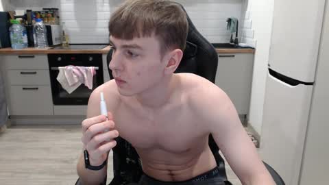 Alex online show from December 27, 9:39 am