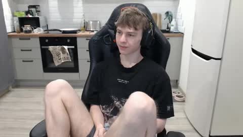 Alex online show from February 18, 6:26 am