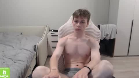 Snapshot of alex_gotcha chatting on July 21, 8:55 pm Alex online show from July 21, 8:55 pm
