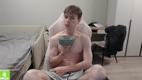 Snapshot of alex_gotcha chatting on August 2, 10:03 am Alex online show from August 2, 10:03 am