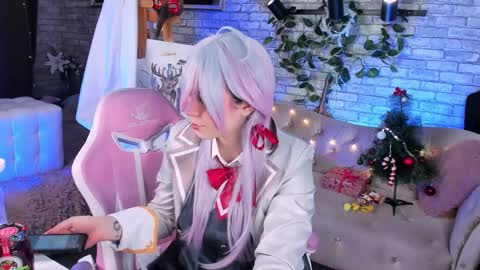 Snapshot of alex_howell chatting on January 3, 11:44 pm alex_howell online show from January 3, 11:44 pm