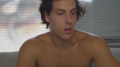 Alex Stone online show from October 24, 7:10 pm