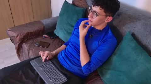 alex online show from July 27, 8:05 pm
