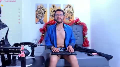 Snapshot of alex_oconner69 chatting on December 27, 1:32 am ALEX online show from December 27, 1:32 am