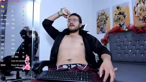 Snapshot of alex_oconner69 chatting on December 28, 11:48 pm ALEX online show from December 28, 11:48 pm