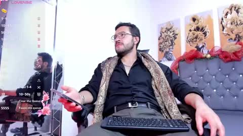 Snapshot of alex_oconner69 chatting on December 29, 8:26 pm ALEX online show from December 29, 8:26 pm