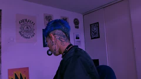 Alex online show from April 20, 9:05 pm