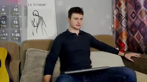 Alex online show from February 10, 7:04 am