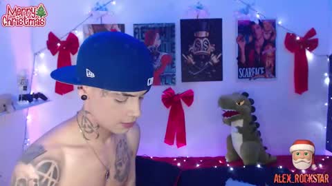 Snapshot of alex_rockstar chatting on December 22, 5:12 am online show from December 22, 5:12 am