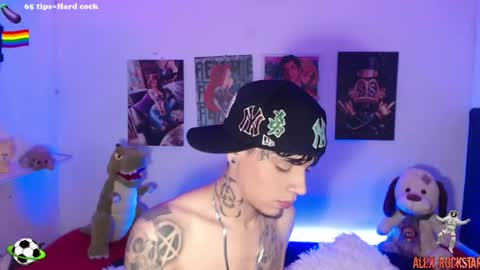 Snapshot of alex_rockstar chatting on July 21, 5:43 am online show from July 21, 5:43 am