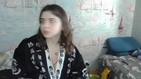 Alex and Sarah online show from March 1, 9:51 am