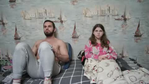 Alex and Sarah online show from October 24, 12:08 am