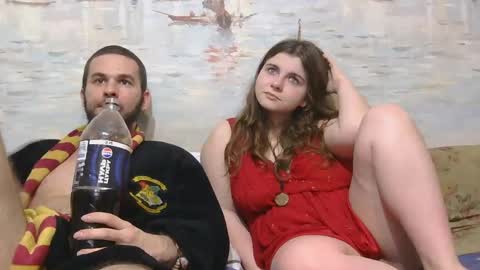 Snapshot of alex_sarah_sex chatting on May 5, 10:29 pm Alex and Sarah online show from May 5, 10:29 pm