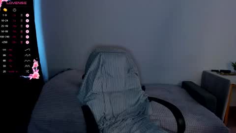 alex_silent online show from November 11, 7:30 am