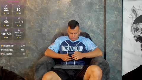 Snapshot of alex_tower chatting on January 14, 6:49 pm Alex Towers online show from January 14, 6:49 pm