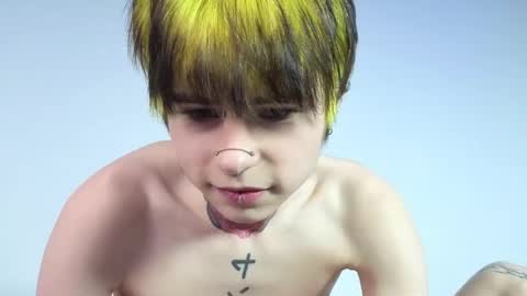 Snapshot of alex_valllley chatting on May 16, 12:51 am Alex Valley online show from May 16, 12:51 am
