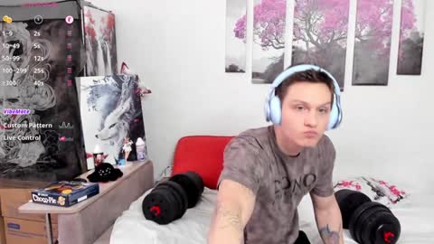 Snapshot of alex_wandhot chatting on January 25, 5:51 am Alex WandHot online show from January 25, 5:51 am