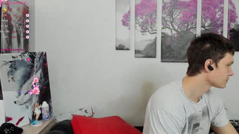 Snapshot of alex_wandhot chatting on February 7, 6:14 am Alex WandHot online show from February 7, 6:14 am