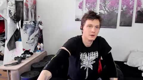 Snapshot of alex_wandhot chatting on February 14, 8:10 am Alex WandHot online show from February 14, 8:10 am