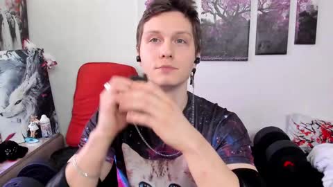 Snapshot of alex_wandhot chatting on February 15, 6:55 am Alex WandHot online show from February 15, 6:55 am