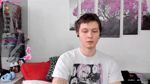 Snapshot of alex_wandhot chatting on February 22, 6:39 am Alex WandHot online show from February 22, 6:39 am