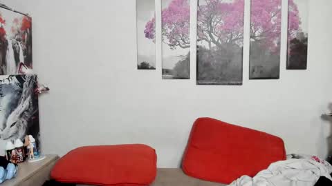 Snapshot of alex_wandhot chatting on February 24, 12:26 pm Alex WandHot online show from February 24, 12:26 pm