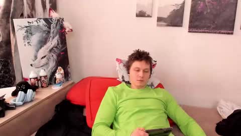 Snapshot of alex_wandhot chatting on February 25, 9:31 am Alex WandHot online show from February 25, 9:31 am