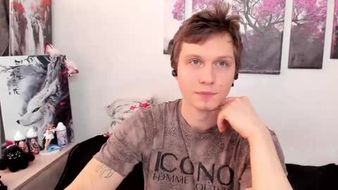 Snapshot of alex_wandhot chatting on February 26, 7:20 am Alex WandHot online show from February 26, 7:20 am