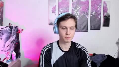 Snapshot of alex_wandhot chatting on March 5, 1:39 pm Alex WandHot online show from March 5, 1:39 pm