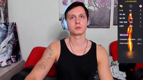 Snapshot of alex_wandhot chatting on October 23, 6:39 pm Alex WandHot online show from October 23, 6:39 pm