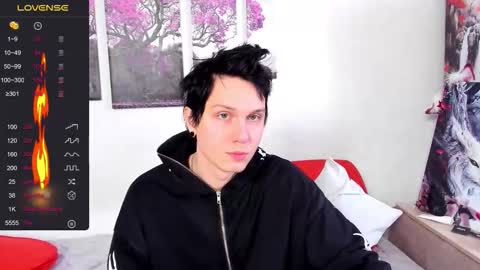 Snapshot of alex_wandhot chatting on November 16, 6:19 am Alex WandHot online show from November 16, 6:19 am