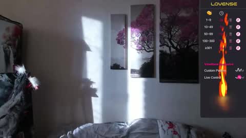 Snapshot of alex_wandhot chatting on December 5, 8:01 am Alex WandHot online show from December 5, 8:01 am