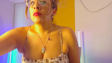 Alexa online show from March 29, 9:04 pm