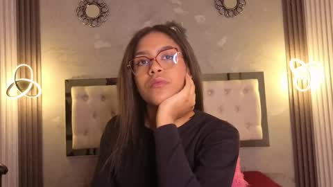 alexa andherson online show from October 22, 8:08 pm
