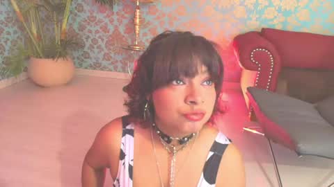 Snapshot of alexa_cruz__ chatting on May 7, 11:26 am Alexa online show from May 7, 11:26 am