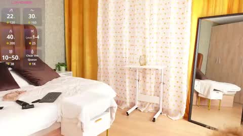 Snapshot of alexa_duque34 chatting on February 27, 12:02 pm Alexa online show from February 27, 12:02 pm