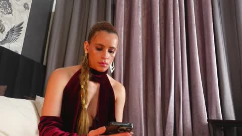 Alexa online show from April 13, 3:06 pm