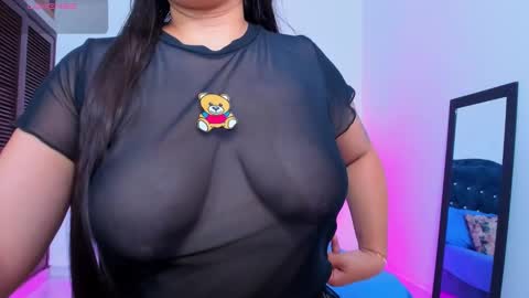 Snapshot of alexa_milk1 chatting on December 7, 1:51 pm Alexa online show from December 7, 1:51 pm