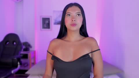 Alexa Millers online show from January 25, 4:34 am