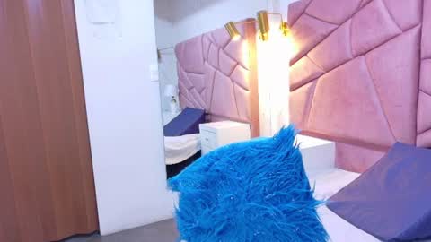 Snapshot of alexa_muz chatting on June 18, 3:16 pm Alexandra online show from June 18, 3:16 pm