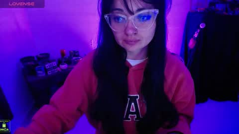 Snapshot of alexa_sweet69x chatting on December 11, 1:15 am Alexa online show from December 11, 1:15 am