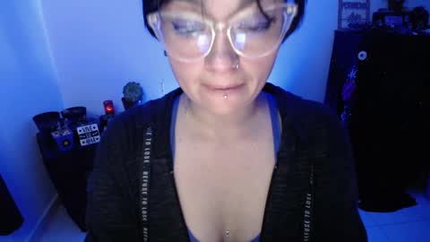 Snapshot of alexa_sweet69x chatting on December 29, 3:44 am Alexa online show from December 29, 3:44 am