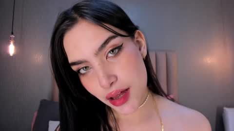 Alexa Thaylor online show from February 1, 2:13 pm