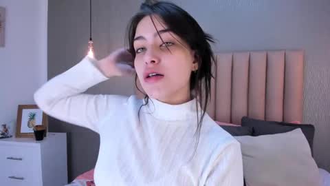 Alexa Thaylor online show from March 3, 2:26 pm