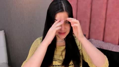 Alexa Thaylor online show from November 12, 1:33 pm